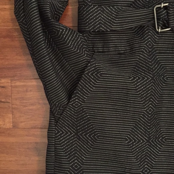 Dries Van Noten Long-Sleeve Belted Black Dress Size 36 - Picture 5 of 8